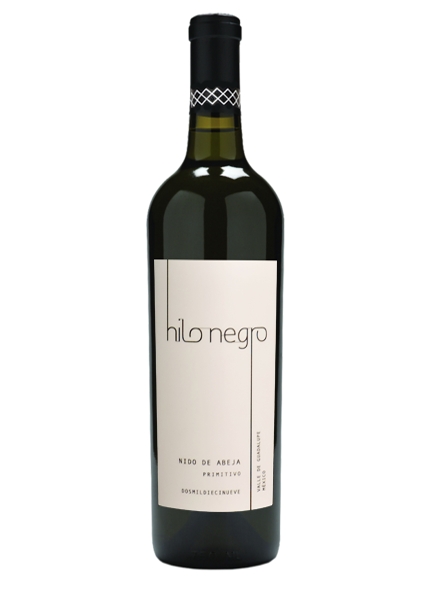 Vino  Tinto Hilo Negro Nido de Abejas 750 ml