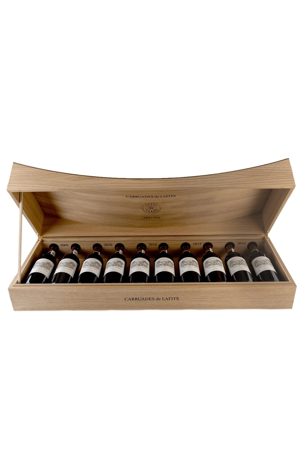 The curve Carruades de Lafite. Caja con 10 botellas. de 750 ml grandes añadas (2009, 2010 ,2014,2015, 2016)